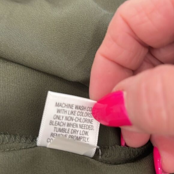 Apt 9 Blouse Collar Button Front Sleeveless Pockets Slit Grape Leaf Hunter Green - Picture 10 of 11